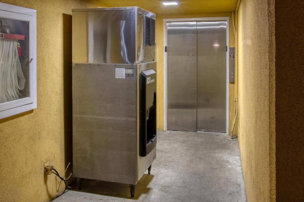 Quality Inn Sacramento Convention Center Екстер'єр фото