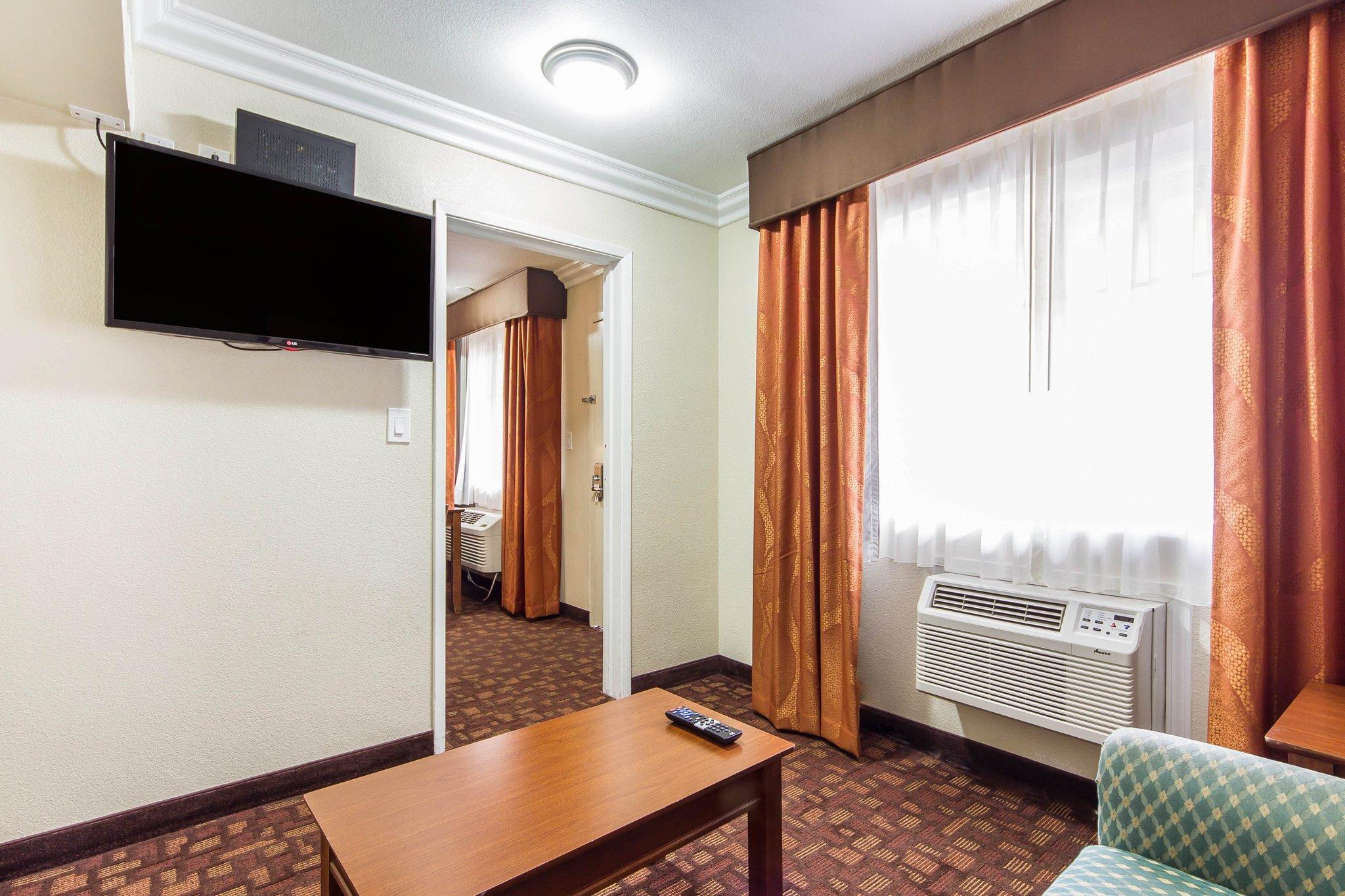 Quality Inn Sacramento Convention Center Екстер'єр фото